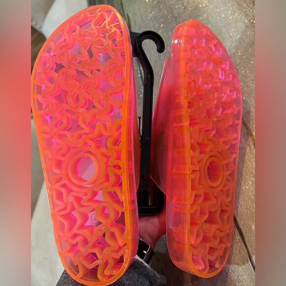 💥Sandal Bundle Set of 2- Size 4💥 - Picture 7 of 8